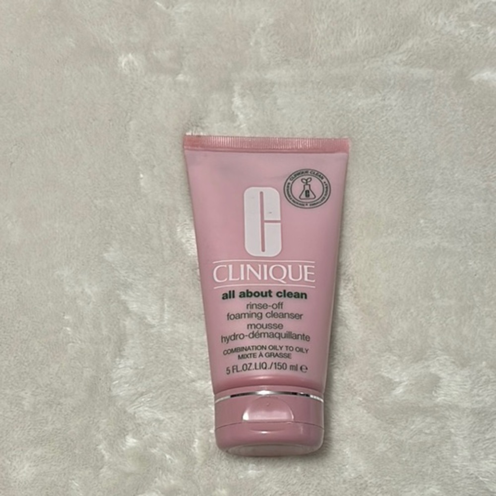 Clinique All About Clean Rinse-Off Foaming Cleanser - NEW - NEVER USED